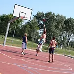 Olympus 4* קאורלה