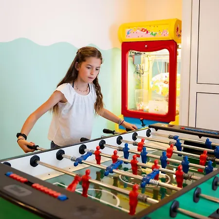 Olympus Hotel 4*