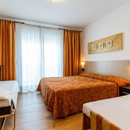 Olympus Hotel 4*