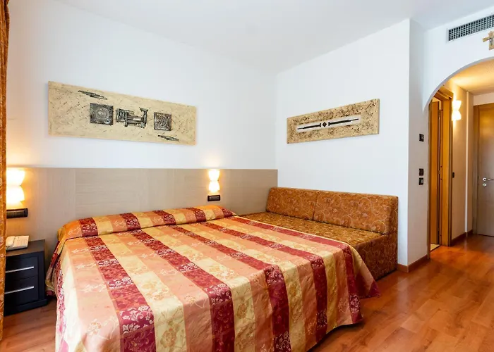 Olympus 4* Καόρλε